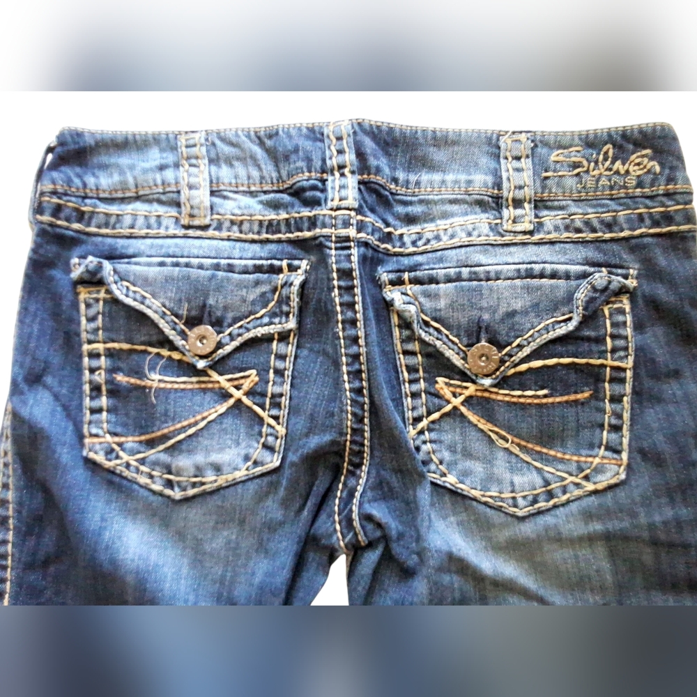 ilver McKenzie Capri Blue Jeans Decorative Stitching Womens Size 32